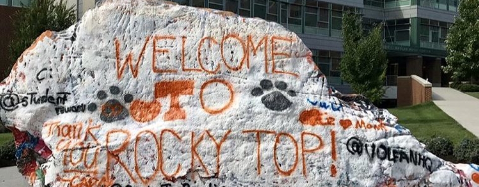 Rocky top welcome on the rock